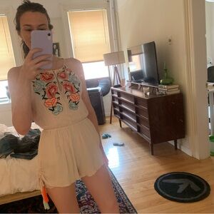 Selfie Leslie Romper